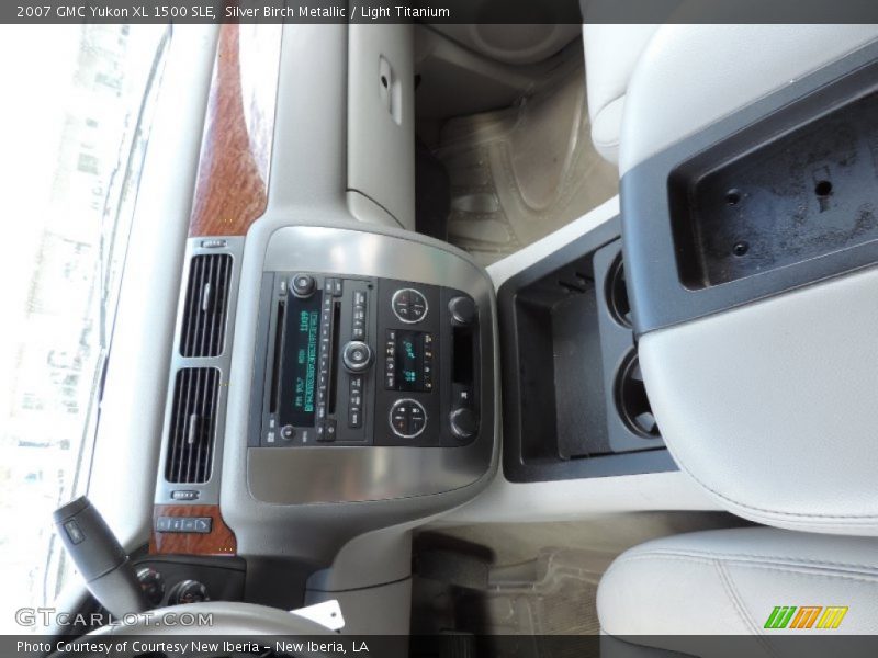 Silver Birch Metallic / Light Titanium 2007 GMC Yukon XL 1500 SLE