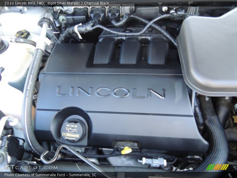 Ingot Silver Metallic / Charcoal Black 2010 Lincoln MKX FWD