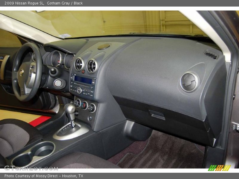 Gotham Gray / Black 2009 Nissan Rogue SL