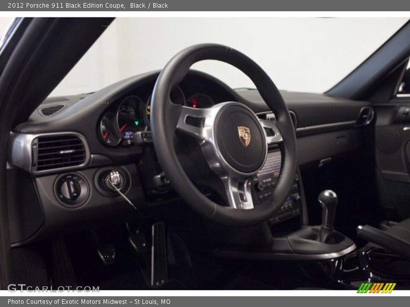  2012 911 Black Edition Coupe Steering Wheel