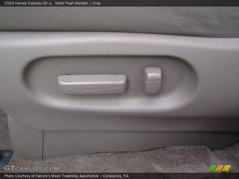Silver Pearl Metallic / Gray 2009 Honda Odyssey EX-L
