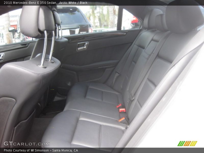Arctic White / Black 2010 Mercedes-Benz E 350 Sedan