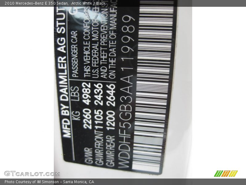 Arctic White / Black 2010 Mercedes-Benz E 350 Sedan