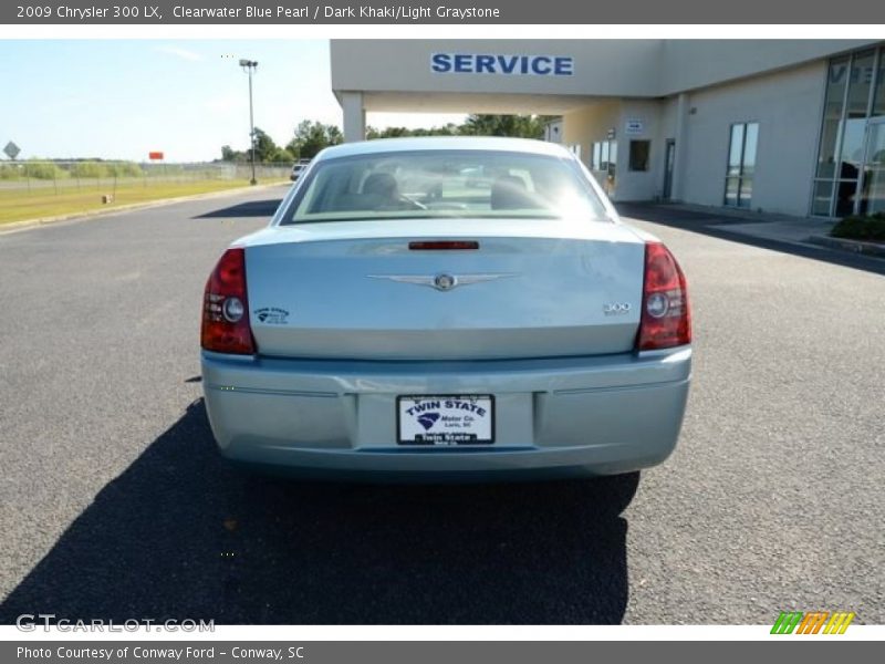 Clearwater Blue Pearl / Dark Khaki/Light Graystone 2009 Chrysler 300 LX