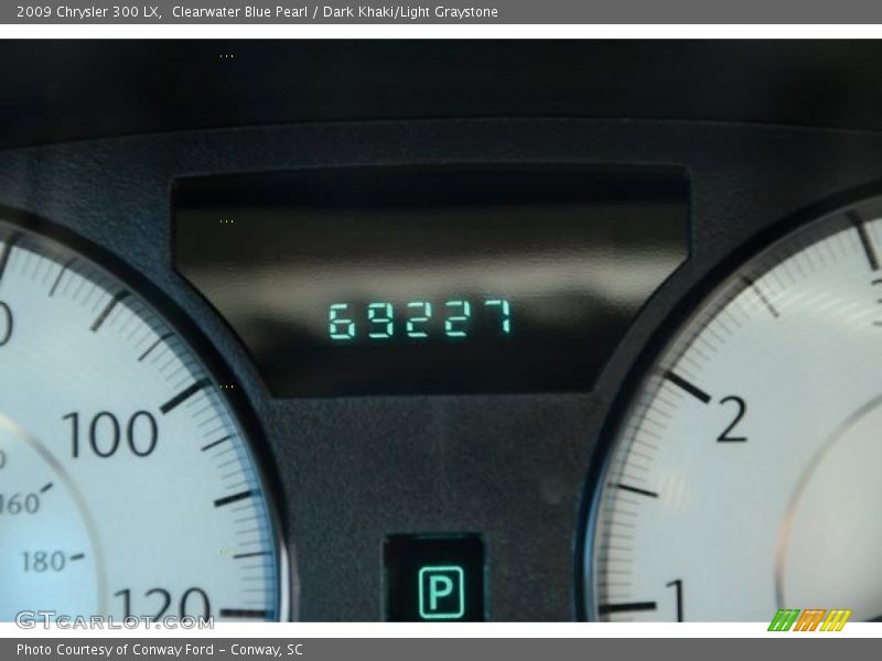 Clearwater Blue Pearl / Dark Khaki/Light Graystone 2009 Chrysler 300 LX