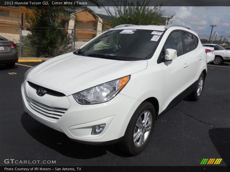 Cotton White / Taupe 2013 Hyundai Tucson GLS