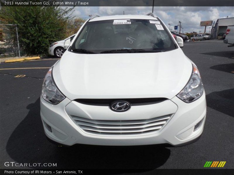 Cotton White / Taupe 2013 Hyundai Tucson GLS