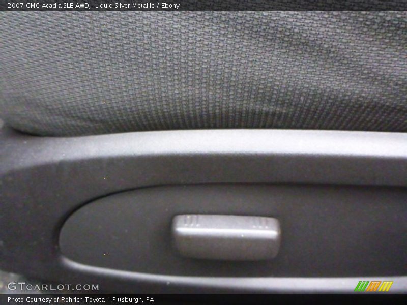 Liquid Silver Metallic / Ebony 2007 GMC Acadia SLE AWD