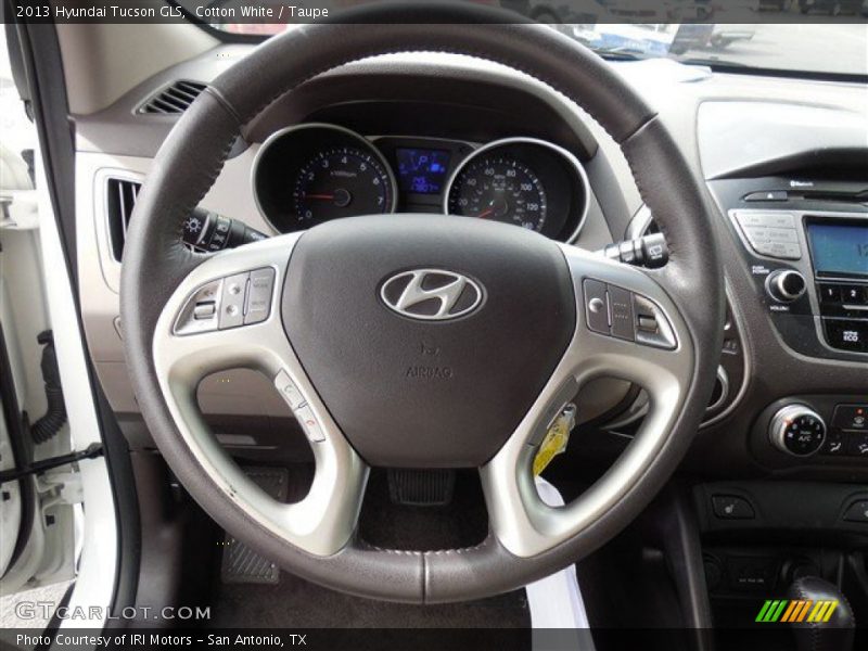 Cotton White / Taupe 2013 Hyundai Tucson GLS