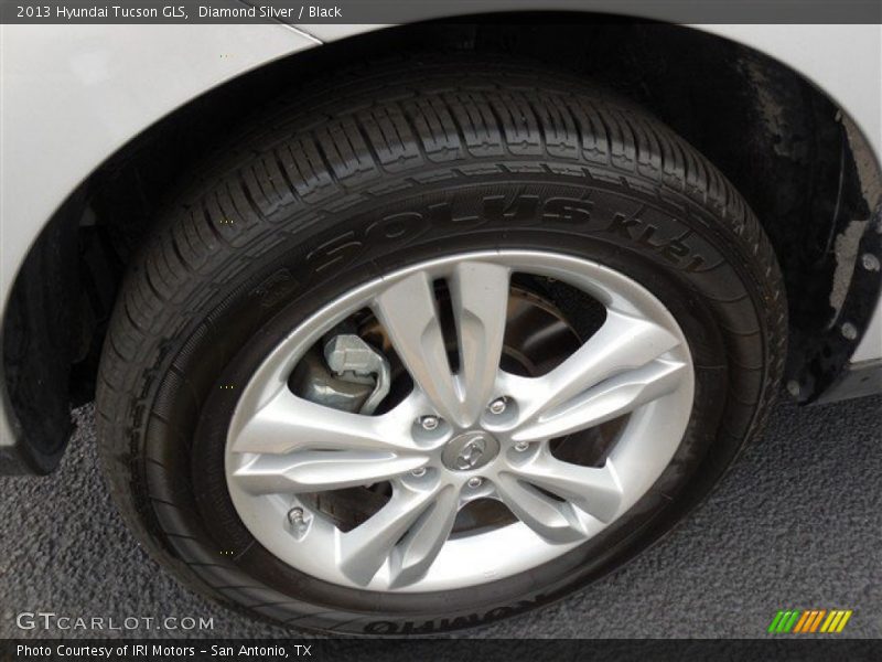 Diamond Silver / Black 2013 Hyundai Tucson GLS