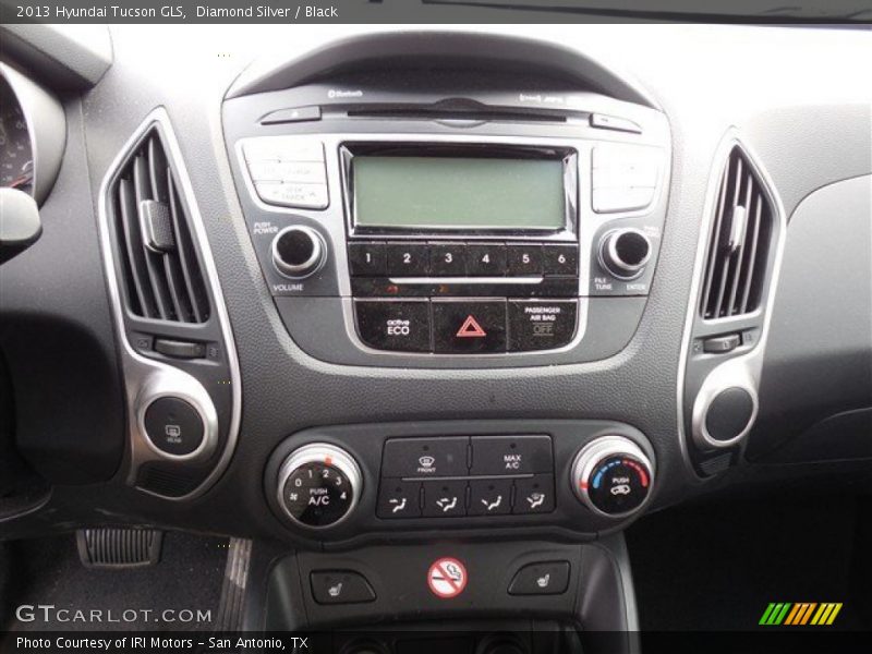 Diamond Silver / Black 2013 Hyundai Tucson GLS