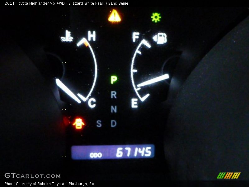 Blizzard White Pearl / Sand Beige 2011 Toyota Highlander V6 4WD