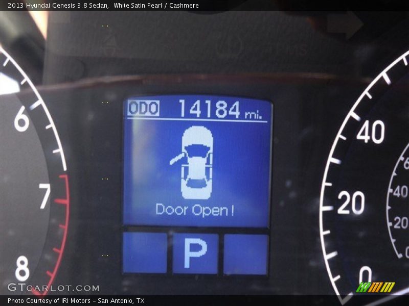 White Satin Pearl / Cashmere 2013 Hyundai Genesis 3.8 Sedan