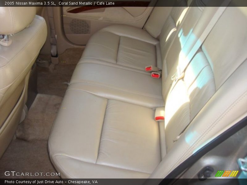 Coral Sand Metallic / Cafe Latte 2005 Nissan Maxima 3.5 SL