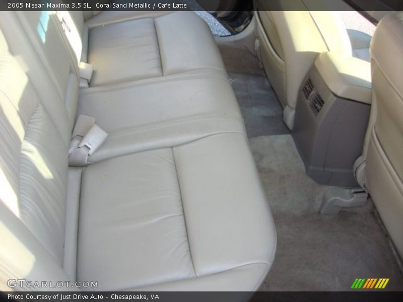 Coral Sand Metallic / Cafe Latte 2005 Nissan Maxima 3.5 SL