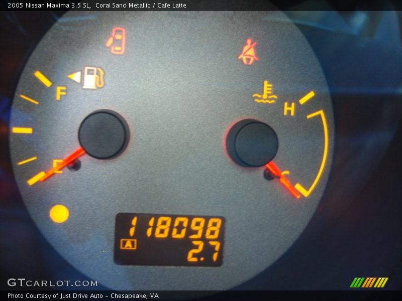 Coral Sand Metallic / Cafe Latte 2005 Nissan Maxima 3.5 SL