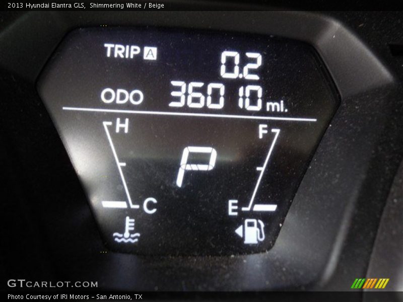 Shimmering White / Beige 2013 Hyundai Elantra GLS