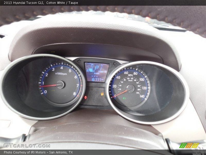 Cotton White / Taupe 2013 Hyundai Tucson GLS