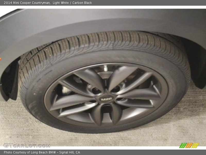 Light White / Carbon Black 2014 Mini Cooper Countryman