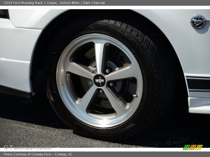 Oxford White / Dark Charcoal 2004 Ford Mustang Mach 1 Coupe