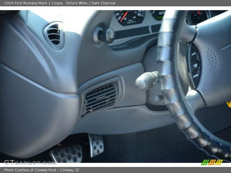 Oxford White / Dark Charcoal 2004 Ford Mustang Mach 1 Coupe