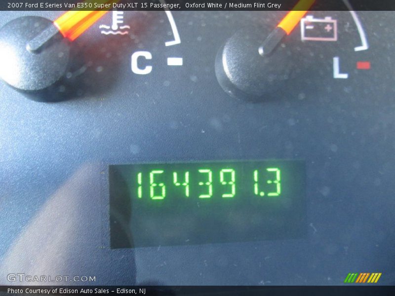 Oxford White / Medium Flint Grey 2007 Ford E Series Van E350 Super Duty XLT 15 Passenger