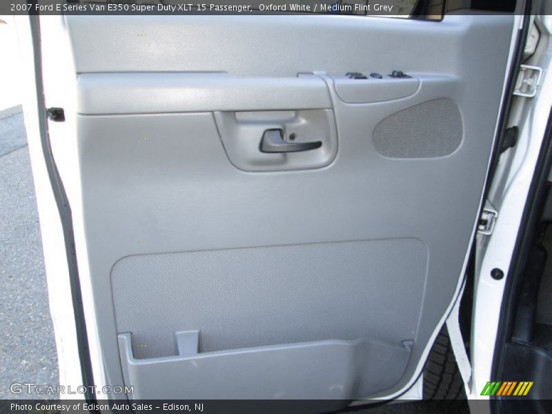 Oxford White / Medium Flint Grey 2007 Ford E Series Van E350 Super Duty XLT 15 Passenger