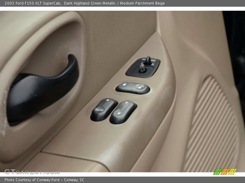 Dark Highland Green Metallic / Medium Parchment Beige 2003 Ford F150 XLT SuperCab