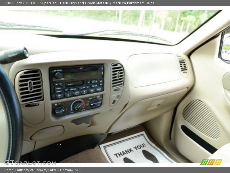 Dark Highland Green Metallic / Medium Parchment Beige 2003 Ford F150 XLT SuperCab