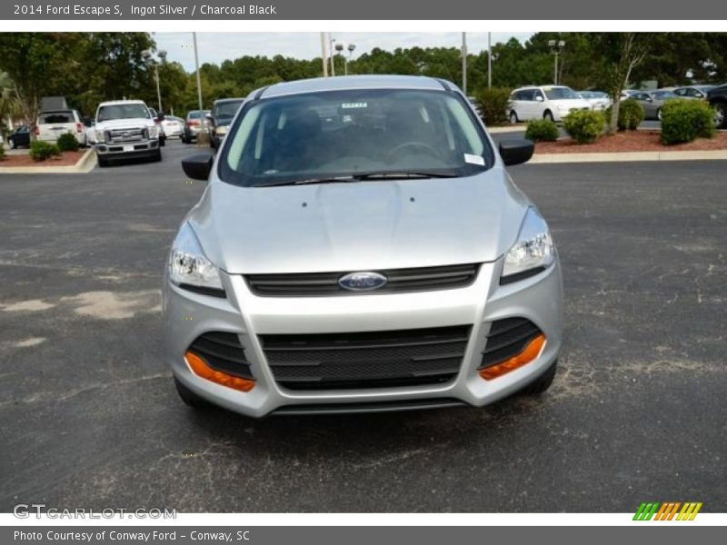 Ingot Silver / Charcoal Black 2014 Ford Escape S