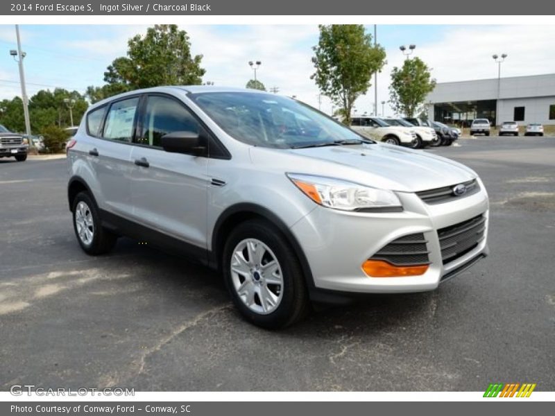 Ingot Silver / Charcoal Black 2014 Ford Escape S