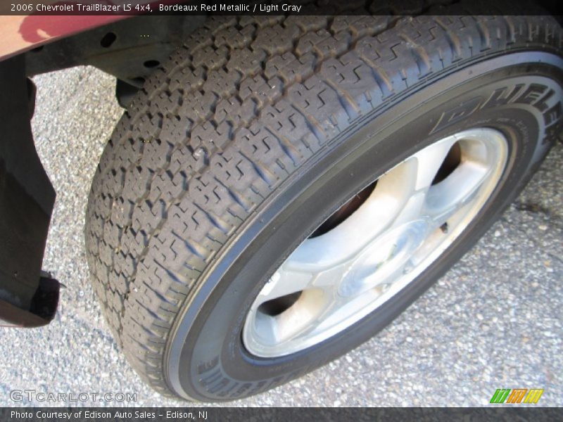 Bordeaux Red Metallic / Light Gray 2006 Chevrolet TrailBlazer LS 4x4