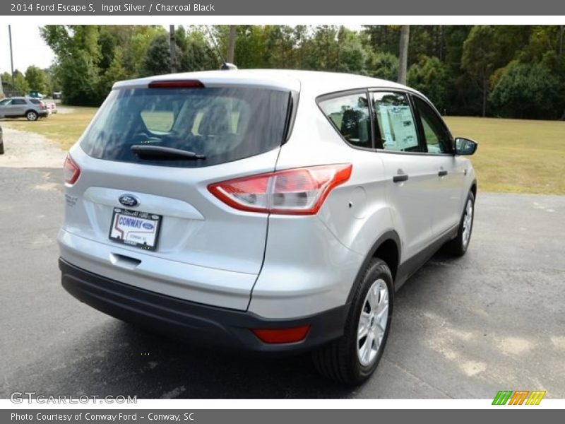 Ingot Silver / Charcoal Black 2014 Ford Escape S