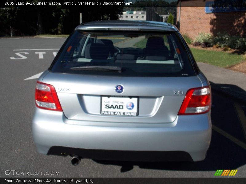 Arctic Silver Metallic / Black/Parchment 2005 Saab 9-2X Linear Wagon