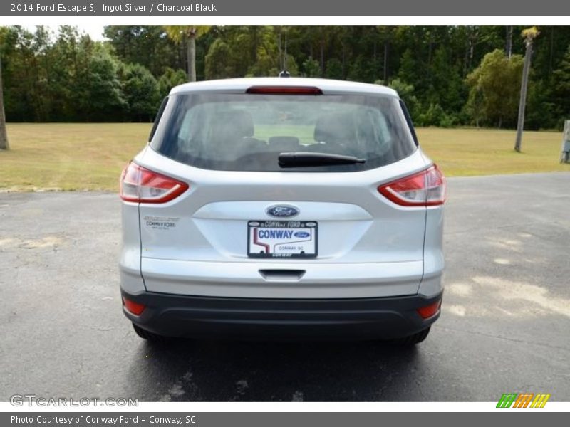 Ingot Silver / Charcoal Black 2014 Ford Escape S