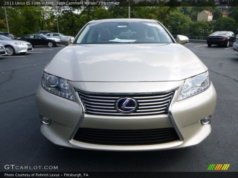 Satin Cashmere Metallic / Parchment 2013 Lexus ES 300h Hybrid