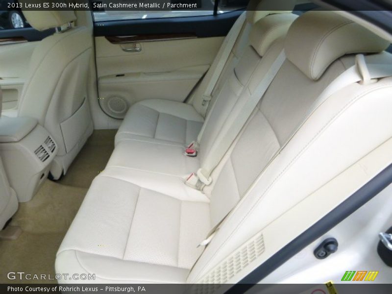Satin Cashmere Metallic / Parchment 2013 Lexus ES 300h Hybrid