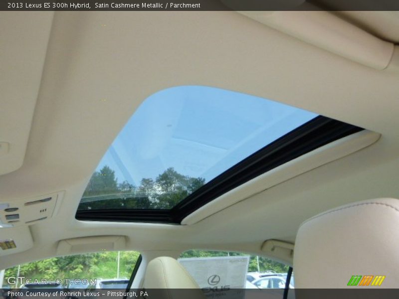 Satin Cashmere Metallic / Parchment 2013 Lexus ES 300h Hybrid