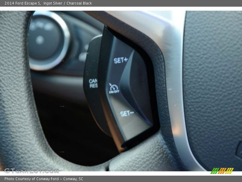 Ingot Silver / Charcoal Black 2014 Ford Escape S