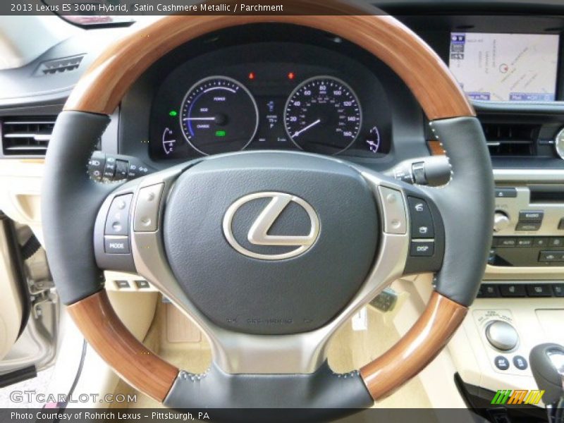 Satin Cashmere Metallic / Parchment 2013 Lexus ES 300h Hybrid