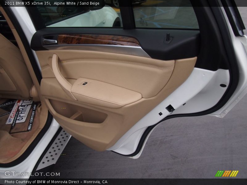Alpine White / Sand Beige 2011 BMW X5 xDrive 35i