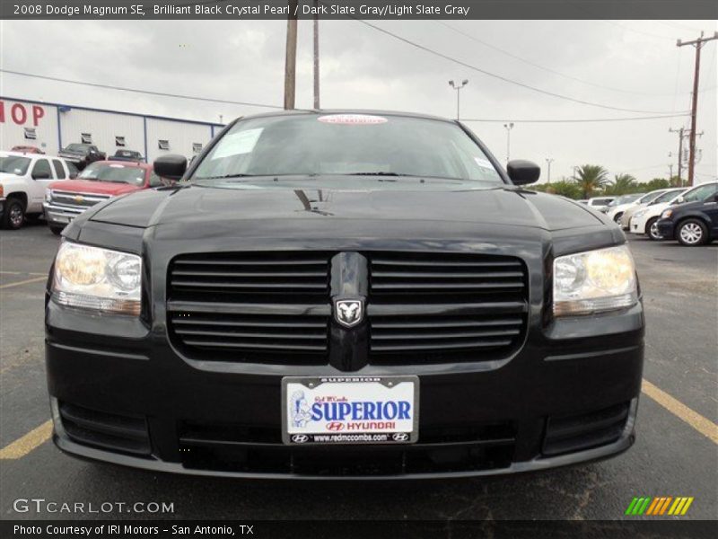 Brilliant Black Crystal Pearl / Dark Slate Gray/Light Slate Gray 2008 Dodge Magnum SE