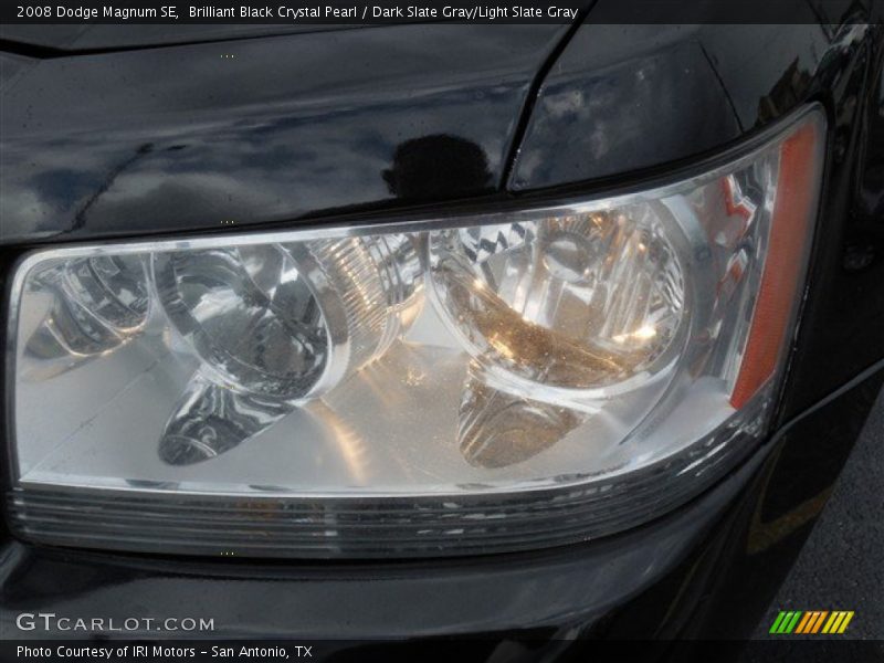 Brilliant Black Crystal Pearl / Dark Slate Gray/Light Slate Gray 2008 Dodge Magnum SE