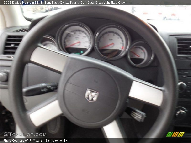 Brilliant Black Crystal Pearl / Dark Slate Gray/Light Slate Gray 2008 Dodge Magnum SE