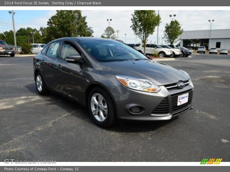 Sterling Gray / Charcoal Black 2014 Ford Focus SE Sedan