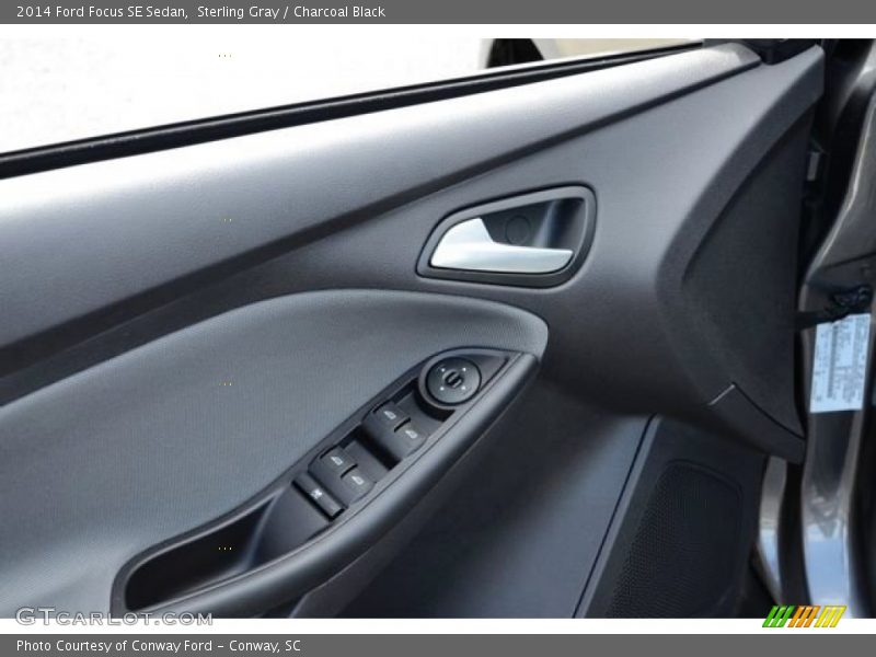Sterling Gray / Charcoal Black 2014 Ford Focus SE Sedan