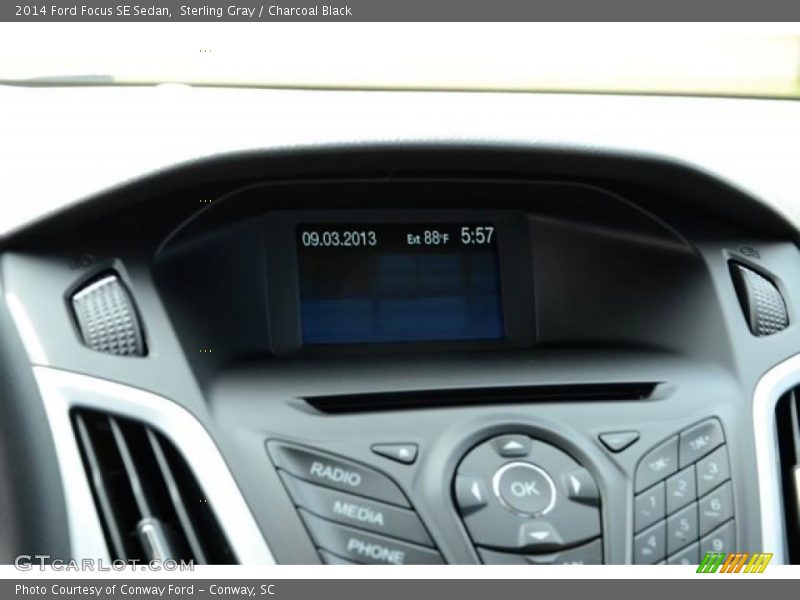Sterling Gray / Charcoal Black 2014 Ford Focus SE Sedan