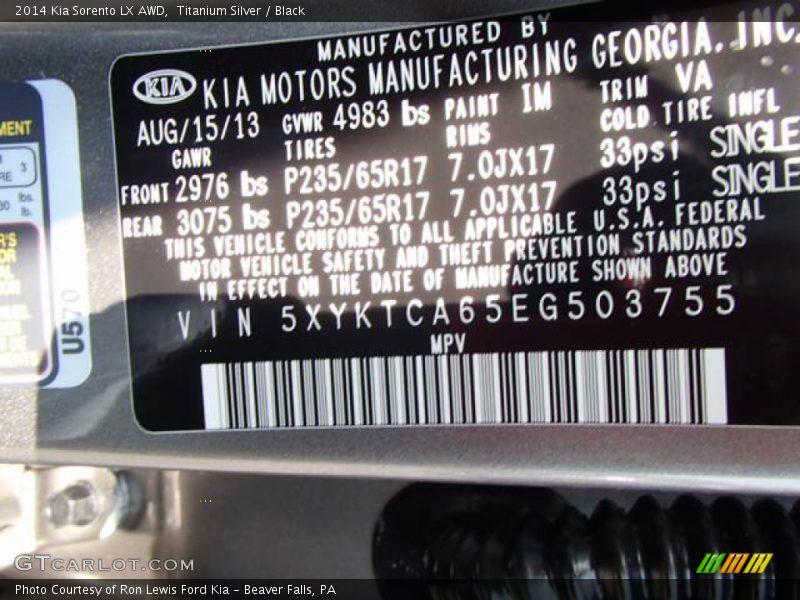 Titanium Silver / Black 2014 Kia Sorento LX AWD