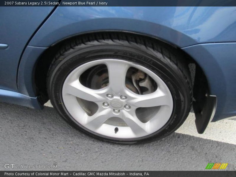 Newport Blue Pearl / Ivory 2007 Subaru Legacy 2.5i Sedan