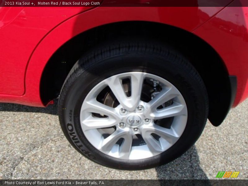 Molten Red / Black Soul Logo Cloth 2013 Kia Soul +